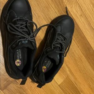 Steel toed safety shoes